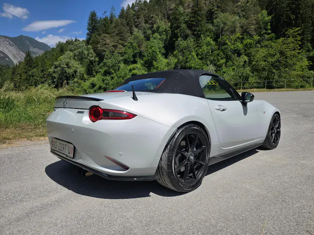 MAZDA MX-5 SKYACTIV-G 160 Ambition