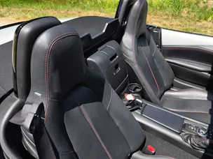 MAZDA MX-5 SKYACTIV-G 160 Ambition