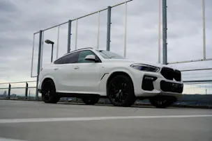 BMW X6 M50d BLACK l 400 PS