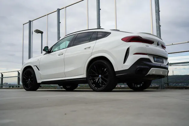 BMW X6 M50d BLACK l 400 PS
