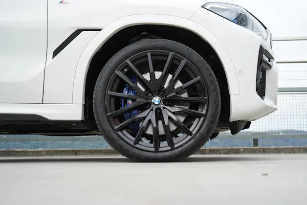 BMW X6 M50d BLACK l 400 PS
