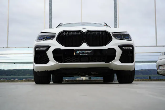 BMW X6 M50d BLACK l 400 PS