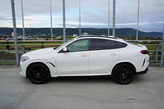 BMW X6 M50d BLACK l 400 PS