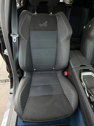 RENAULT Rafale 1.2 E-Tech Plug-in Hybrid 300 4x4 Atelier Alpine