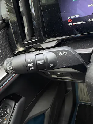 RENAULT Rafale 1.2 E-Tech Plug-in Hybrid 300 4x4 Atelier Alpine