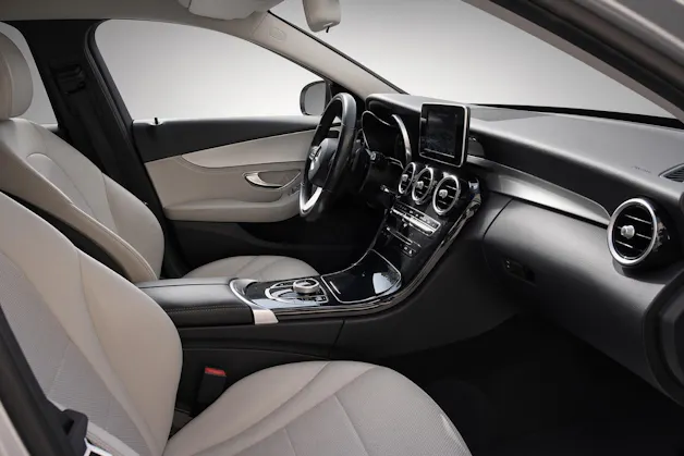 MERCEDES-BENZ C 200 Avantgarde 7G-Tronic