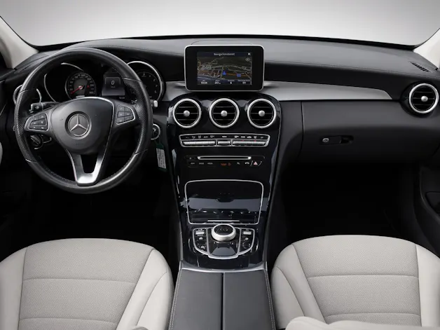 MERCEDES-BENZ C 200 Avantgarde 7G-Tronic