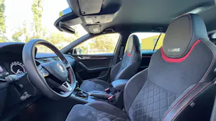 SKODA OCTAVIA COMBI 2.0 TSI RS DSG l 230 PS