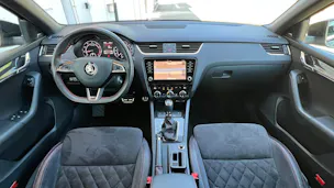 SKODA OCTAVIA COMBI 2.0 TSI RS DSG l 230 PS