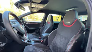 SKODA OCTAVIA COMBI 2.0 TSI RS DSG l 230 PS