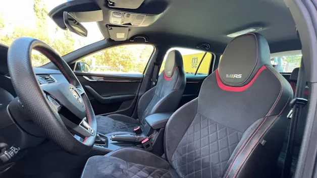SKODA OCTAVIA COMBI 2.0 TSI RS DSG l 230 PS