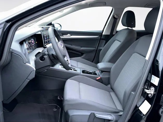 VW Golf Basis 1.5eTSI 115 CH