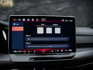 VW Golf 2.0 TSI GTI Clubsport DSG *Facelift*Matrix LED*Lenkradheizung*