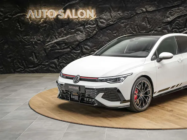 VW Golf 2.0 TSI GTI Clubsport DSG *Facelift*Matrix LED*Lenkradheizung*