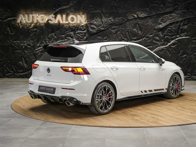 VW Golf 2.0 TSI GTI Clubsport DSG *Facelift*Matrix LED*Lenkradheizung*