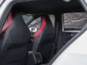 VW Golf 2.0 TSI GTI Clubsport DSG *Facelift*Matrix LED*Lenkradheizung*