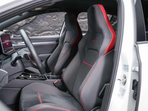VW Golf 2.0 TSI GTI Clubsport DSG *Facelift*Matrix LED*Lenkradheizung*