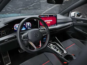 VW Golf 2.0 TSI GTI Clubsport DSG *Facelift*Matrix LED*Lenkradheizung*