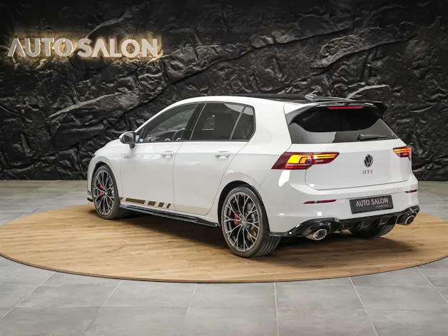 VW Golf 2.0 TSI GTI Clubsport DSG *Facelift*Matrix LED*Lenkradheizung*
