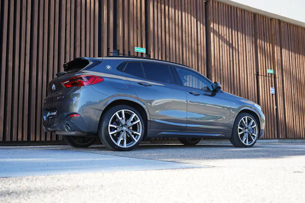 BMW X2 M35i STEPTRONIC l 306 PS