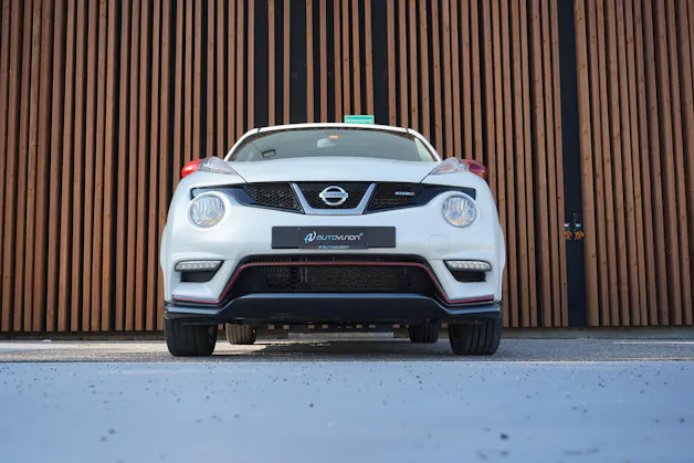 NISSAN JUKE 1.6 DIG-T NISMO 4x4 XTRONIC M-CVT l 200 PS