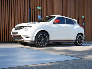 NISSAN JUKE 1.6 DIG-T NISMO 4x4 XTRONIC M-CVT l 200 PS