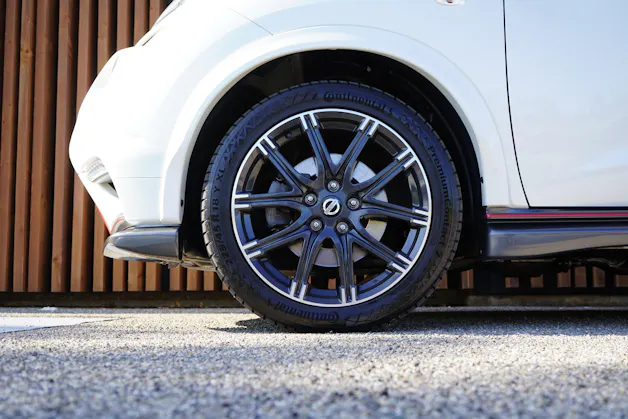 NISSAN JUKE 1.6 DIG-T NISMO 4x4 XTRONIC M-CVT l 200 PS