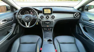 MERCEDES-BENZ GLA 220 CDI URBAN NIGHT 4MATIC 7G-DCT l 170 PS