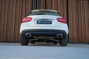 MERCEDES-BENZ GLA 220 CDI URBAN NIGHT 4MATIC 7G-DCT l 170 PS