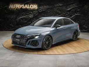 AUDI RS3 Limousine 2.5 TSI quattro S-tronic *Massage*Matrix LED*Ambientebeleuchtung*