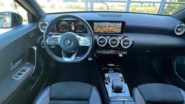 MERCEDES-BENZ A 200 d AMG LINE NIGHT 8G-DCT l 150 PS