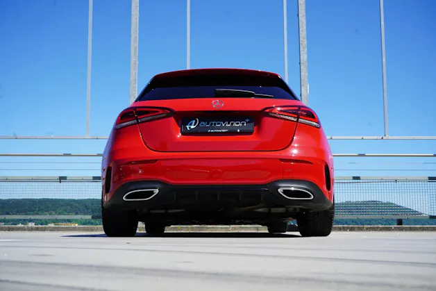 MERCEDES-BENZ A 200 d AMG LINE NIGHT 8G-DCT l 150 PS