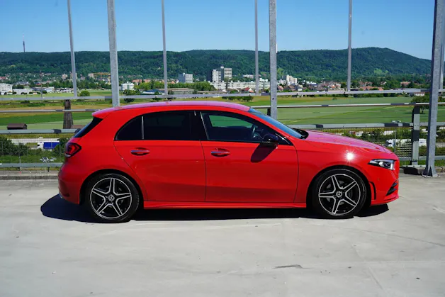 MERCEDES-BENZ A 200 d AMG LINE NIGHT 8G-DCT l 150 PS