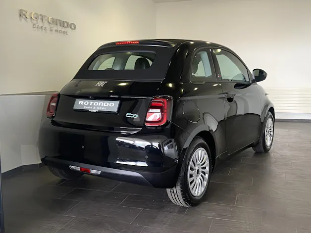 FIAT 500 C electric 87 kW Red