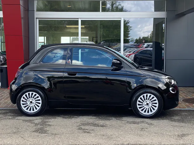 FIAT 500 C electric 87 kW Red