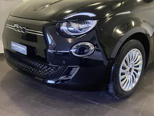 FIAT 500 C electric 87 kW Red