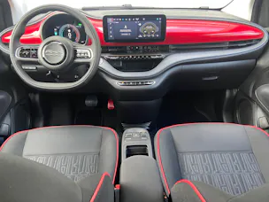 FIAT 500 C electric 87 kW Red