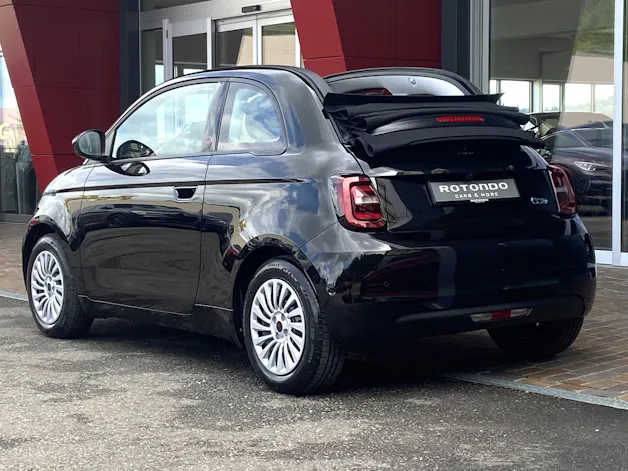 FIAT 500 C electric 87 kW Red