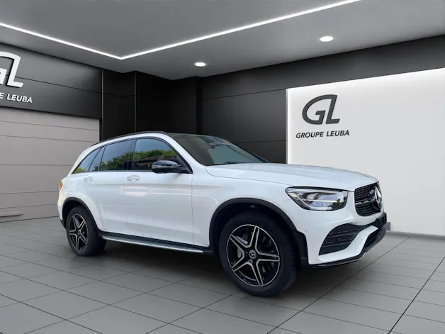 MERCEDES-BENZ GLC 300 e AMG Line Plus 4Matic 9G-Tronic