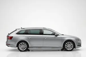 SKODA Superb Combi 2.0 TDi Style 4x4 DSG
