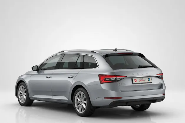 SKODA Superb Combi 2.0 TDi Style 4x4 DSG