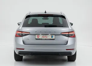 SKODA Superb Combi 2.0 TDi Style 4x4 DSG