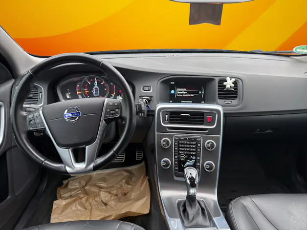 VOLVO V60 Cross Country D4 AWD Summum Geartronic