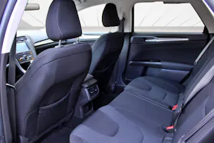 FORD Mondeo 2.0 TDCi Titanium PowerShift