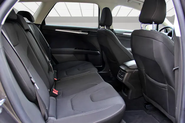 FORD Mondeo 2.0 TDCi Titanium PowerShift