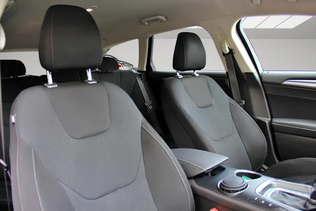 FORD Mondeo 2.0 TDCi Titanium PowerShift