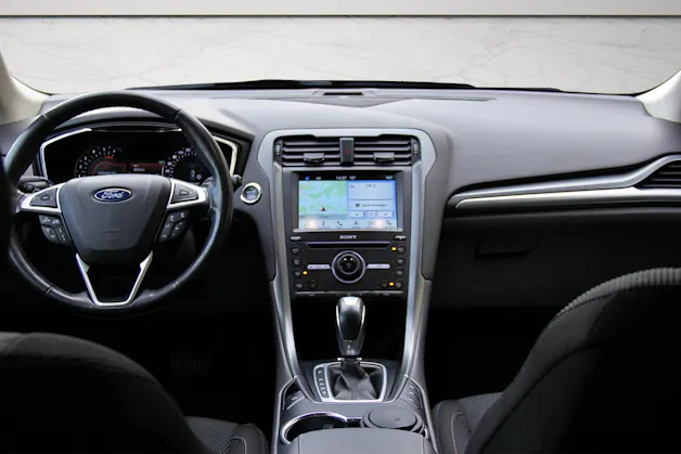 FORD Mondeo 2.0 TDCi Titanium PowerShift