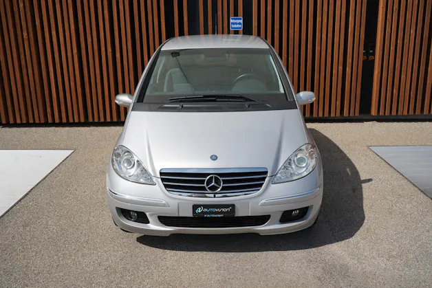 MERCEDES-BENZ A 200 AVANTGARDE AUTOMATIC l 136 PS