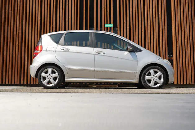 MERCEDES-BENZ A 200 AVANTGARDE AUTOMATIC l 136 PS