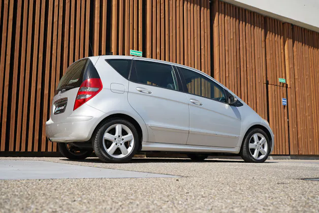 MERCEDES-BENZ A 200 AVANTGARDE AUTOMATIC l 136 PS